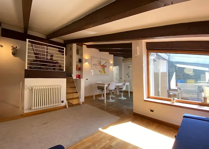 Attico San Vitale Center *