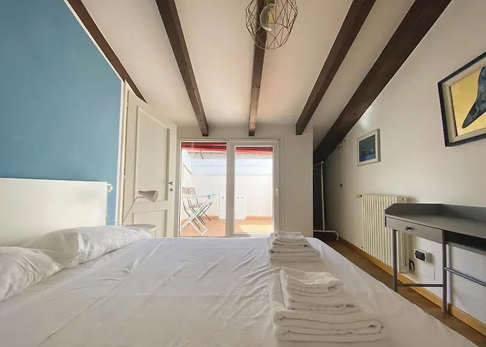 Attico San Vitale Center Appartement Bologne
