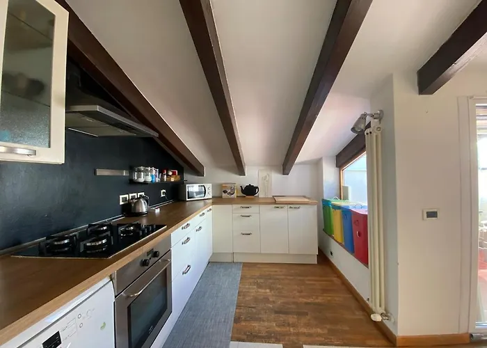 Attico San Vitale City Center *