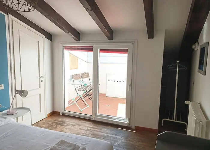 Attico San Vitale Center *